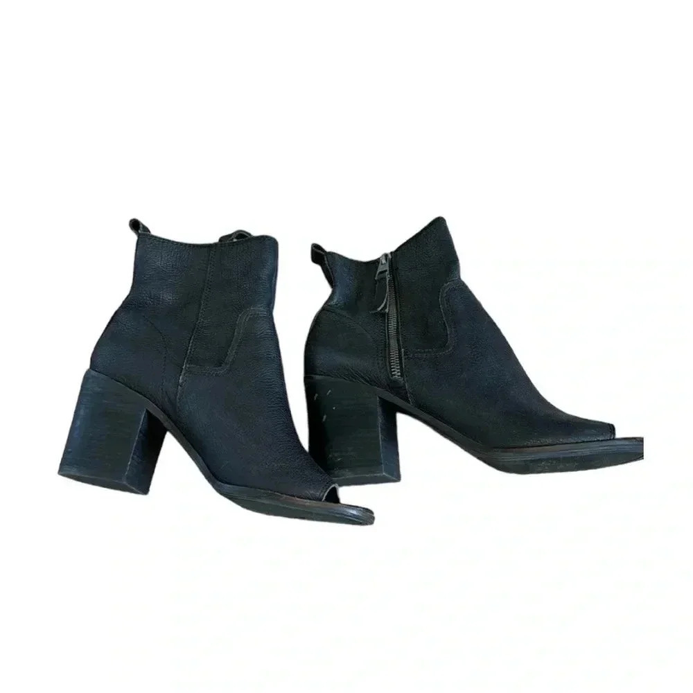 Lucky Brand Lk-Kamren Black Ankle Peep Toe Bootie Size 8.5